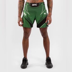 Venum UFC Authentic Fight Night Mens (SHORT FIT) Shorts‎ Size XXL In Green NWT